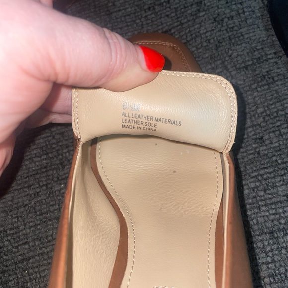 Antonio Melani Women's Brown
Leather Oxford Heels 6.5 - Picture 3 of 7